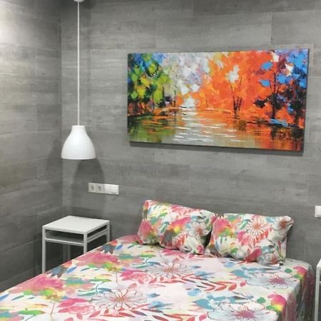 Apartamento A, A 3 Minutos De La Estacion Central De Bus Y Tren 马拉加 外观 照片